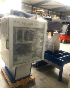 C-frame Press to Czech Republic