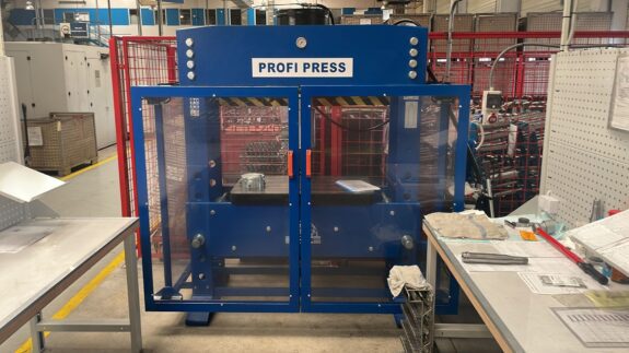 Presse d'atelier personnalisée de 200 tonnes